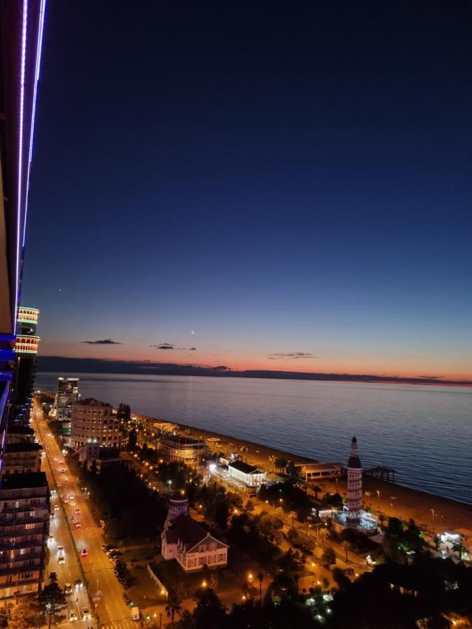 Orbi City Sea View Батуми Екстериор снимка