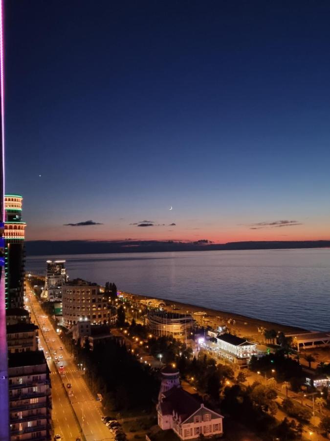 Orbi City Sea View Батуми Екстериор снимка